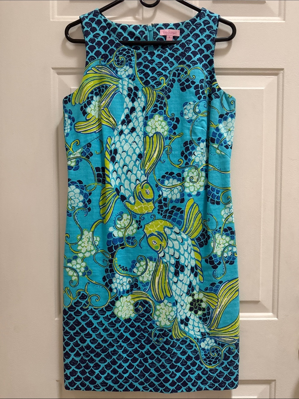 EUC Lilly Pulitzer sleeveless Koi Print Shift Dress - Blue & Green